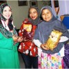 bunda warna saat mengunjungi sentra UKM Perempuan Desa Sumbawa Kecamatan Jalaksana